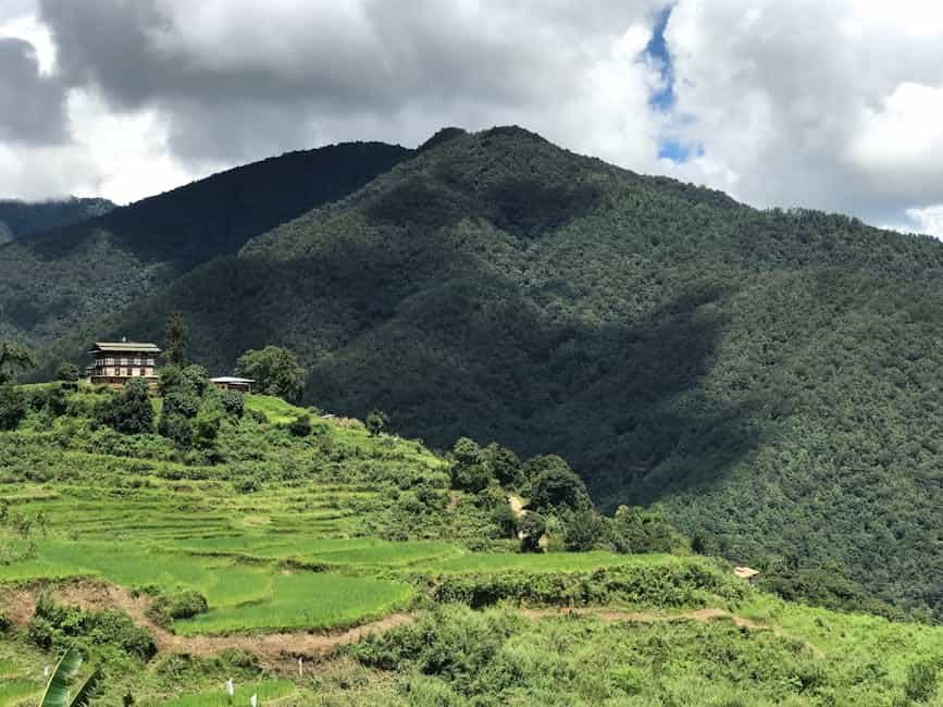 Family Bhutan Discovery: Festivals, Monasteries & Nature