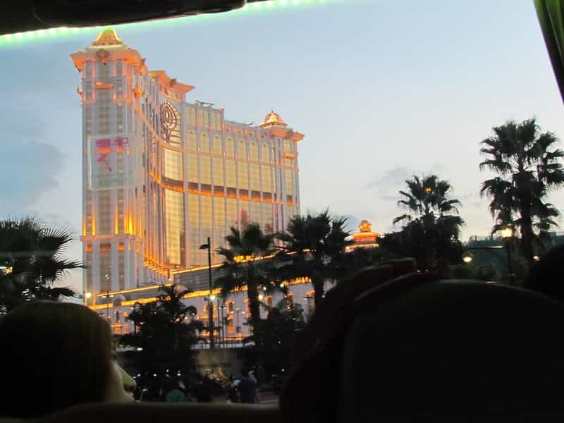 Luxury Hong Kong & Macau 6-Night: Five-Star Hotels & Casino Evenings