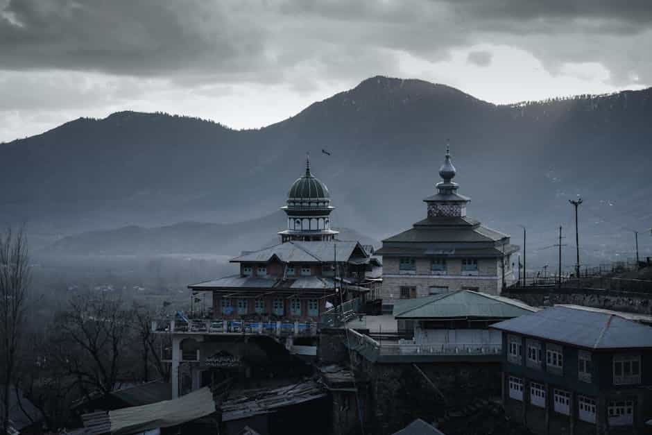 Spiritual Kashmir: Sacred Shrines, Peaceful Retreats & Pilgrimage Tours