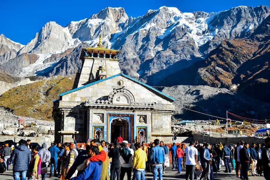 Kedarnath Pilgrimage Package: Mountain Temple & Helicopter Option