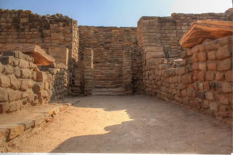 Offbeat Gujarat 6-Night: Dholavira Excavations & Desert Life