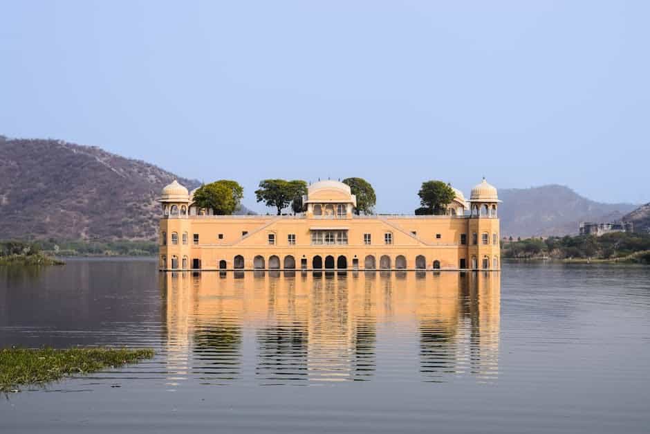 Extended Rajasthan Heritage Circuit: Majestic Forts & Lakes