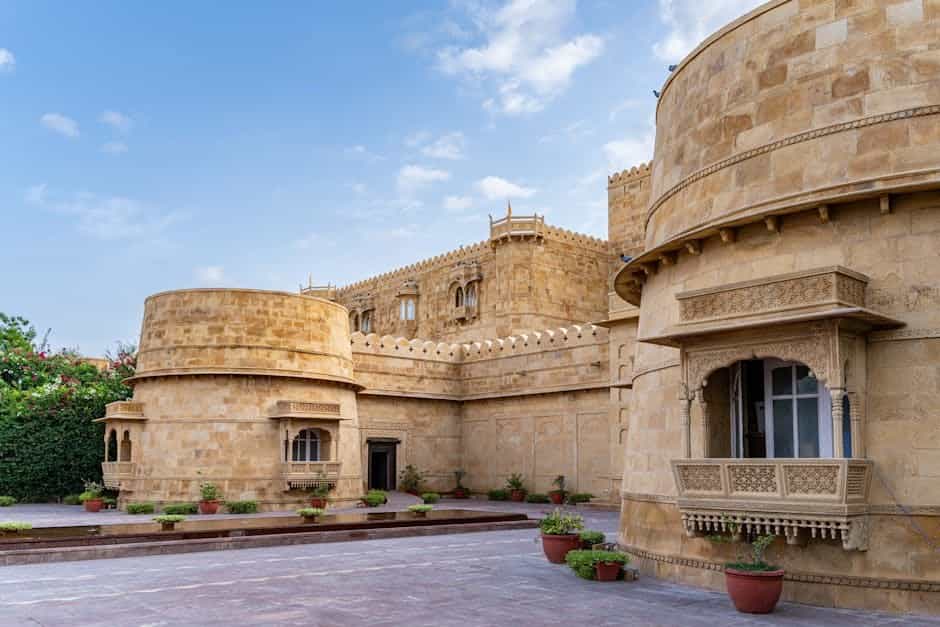 Royal Rajasthan Grand Tour: Jaipur, Jodhpur, Udaipur & Jaisalmer