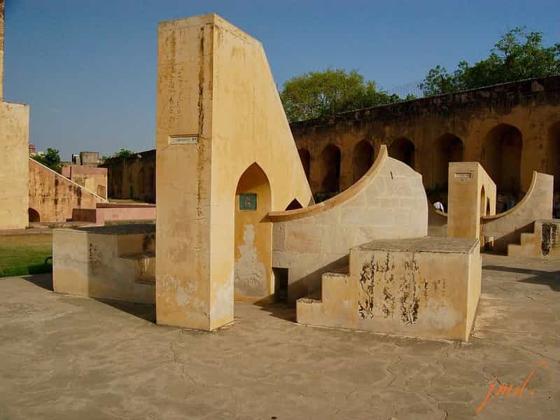 Grand Rajasthan Heritage Voyage: 9 Nights of Palaces & Safaris