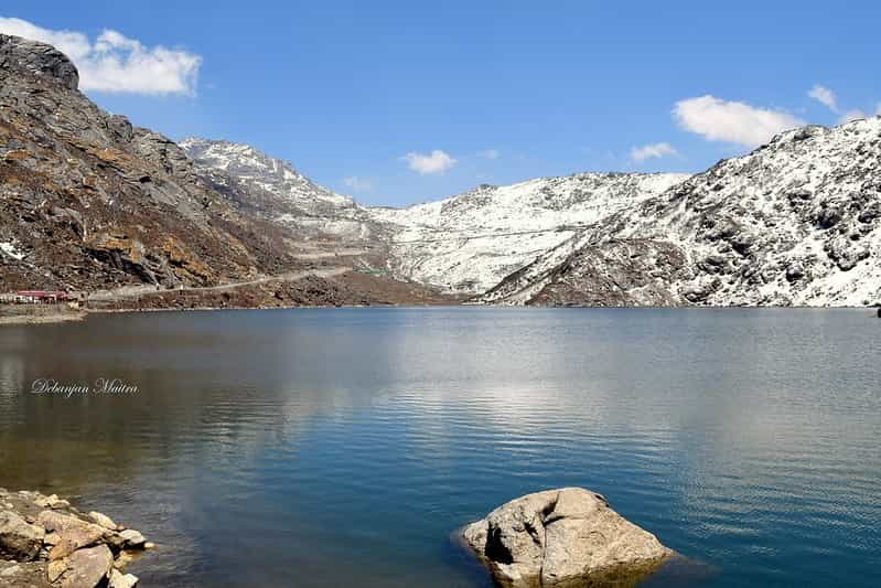 Sikkim Family Adventure: Lakes, Easy Treks & Local Food