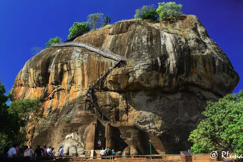 Sigiriya and Dambulla Cultural Getaway: Sri Lanka Heritage 4-Night Tour