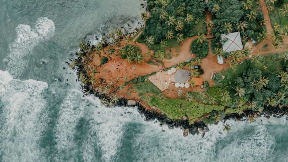 Island Discovery: 10-Night Sri Lanka Adventure from North to South