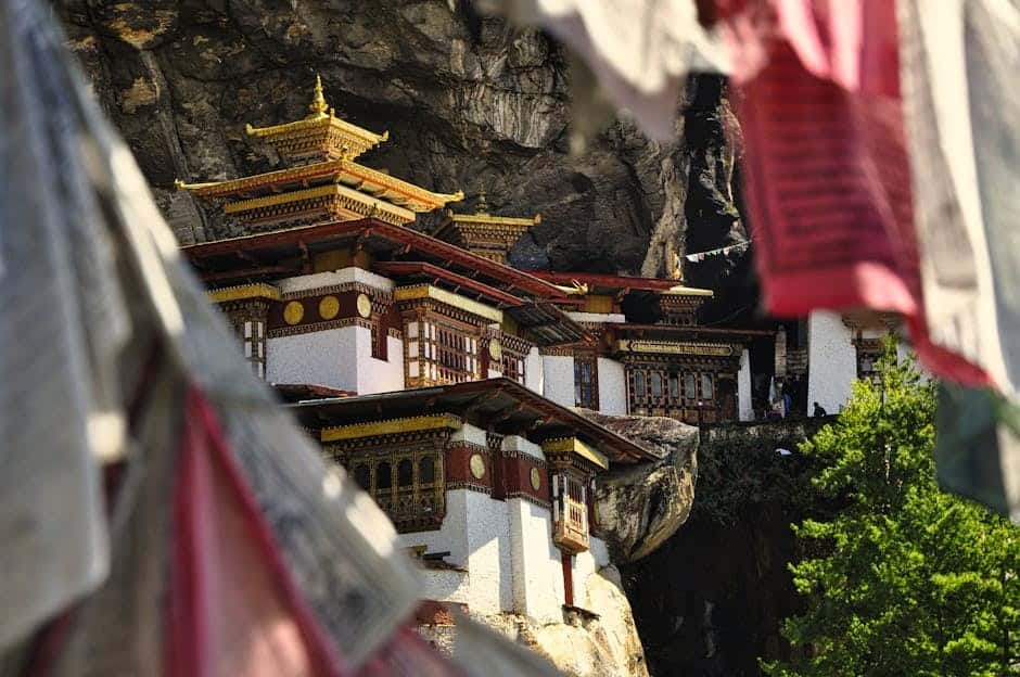 Complete Bhutan Expedition: From Paro to Laya & Gasa Hot Springs