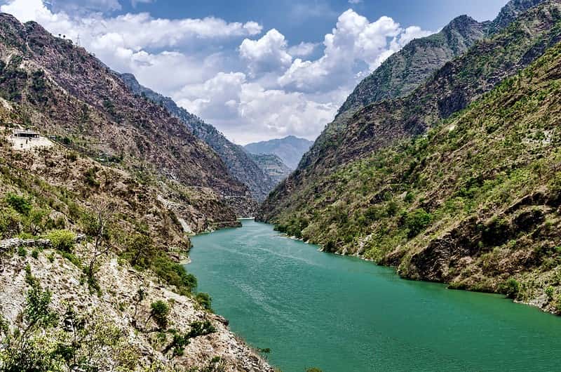 Kullu Valley Luxury Escape 7 Nights: Private Villa & Activities