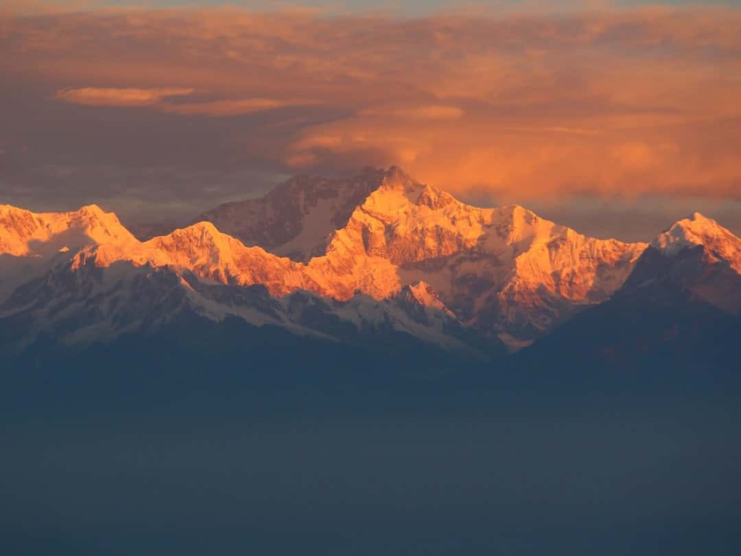 Sikkim Luxury Honeymoon: Private Cabins, Candlelight Dinners & Panoramas