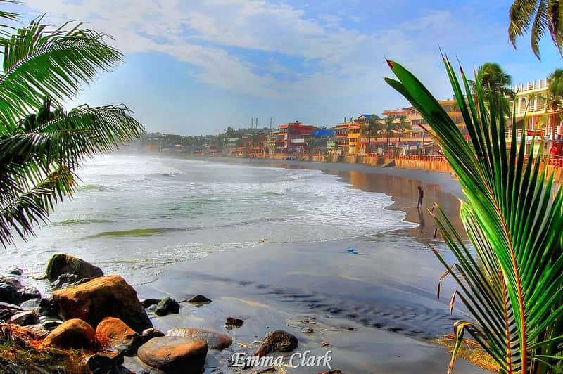 Kovalam Beach Relaxation: Sunsets & Ayurveda Wellness