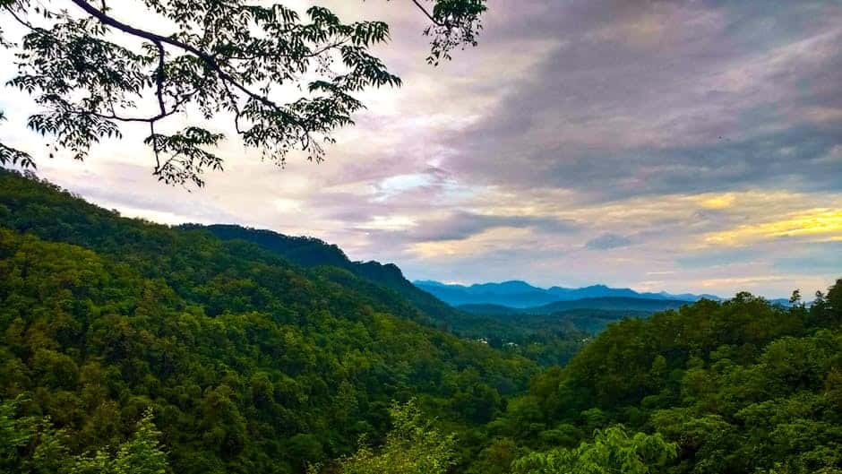 Dehradun Heritage Short Trip: Robber's Cave & Mindrolling Monastery