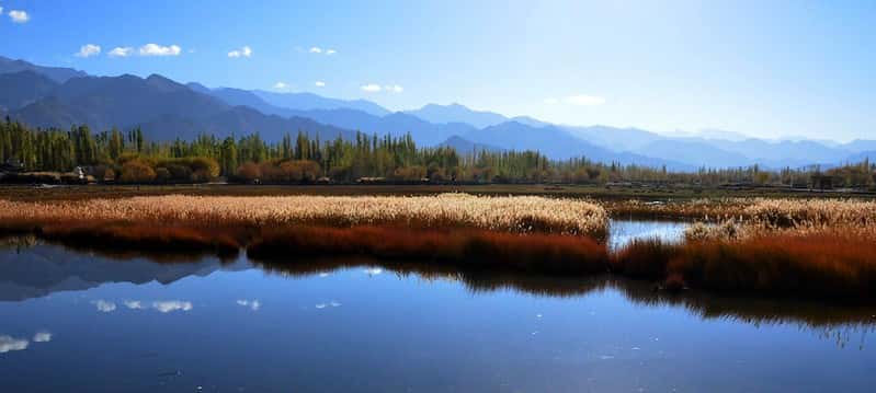 Sikkim & Arunachal Luxury Expedition: Private Guides & Scenic Routes