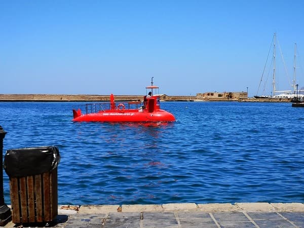 Semi-submarine Coral Safari