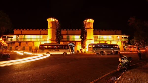 Cellular Jail Light & Sound Show Photo 3