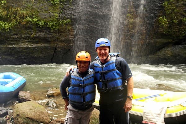 Telaga Waja River rafting Photo 1