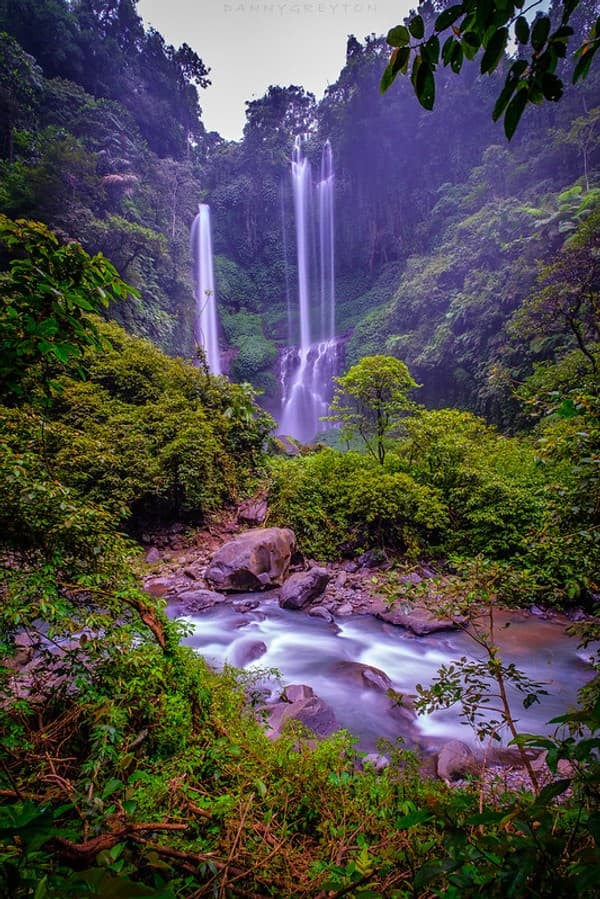 Sekumpul Waterfall hike Photo 2