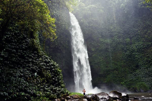 Nungnung Waterfall visit