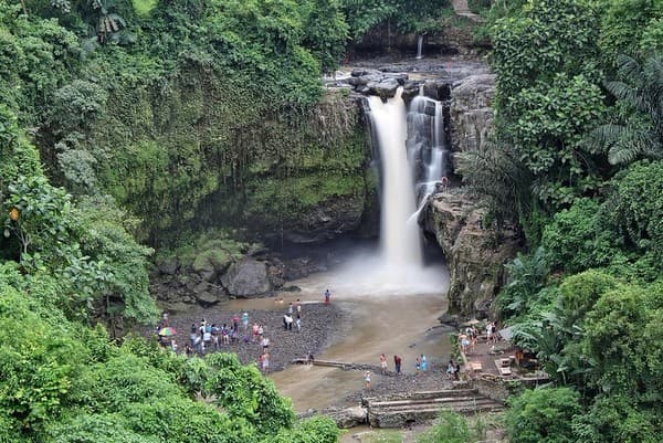 Tegenungan Waterfall