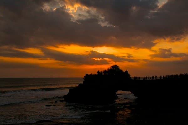 Tanah Lot sunset viewpoint Photo 3