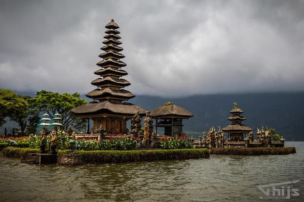 Ulun Danu Beratan temple Bali