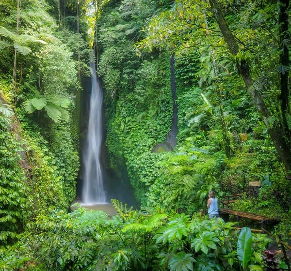 Leke Leke Waterfall