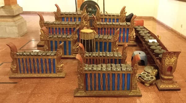 Ubud, Bali - Museum Puri Lukisan - Gamelan Instruments