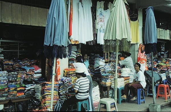 Clothes sellers at the Sukawati art market, Bali