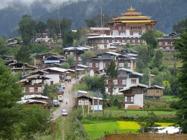 Phobjikha (Gangtey) Valley and Gangtey Monastery Photo 1