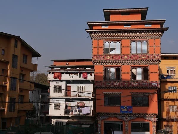 Au fil des rues, Samdrup Jongkhar, dzhonkhag de Samdrup Jongkhar, Bhoutan.