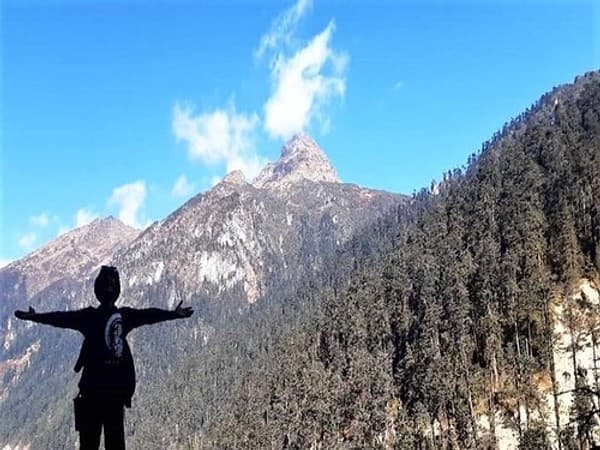 Dagala Thousand Lakes Trek