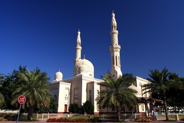 Jumeirah Mosque Guided Tour Photo 2
