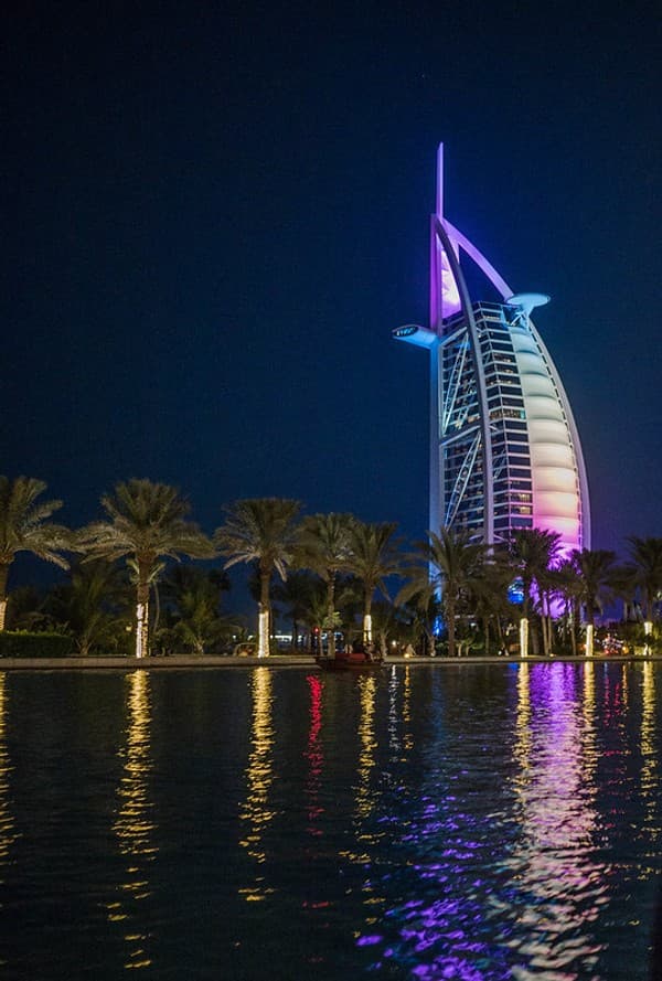 Inside Burj Al Arab Tour Photo 3