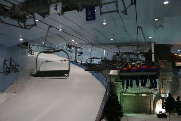 Ski Dubai (Indoor Skiing)