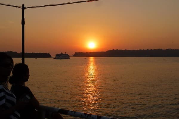 Sunset cruise on the Mandovi River Photo 1