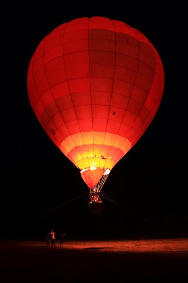 Hot air balloon ride Photo 3