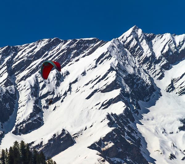 Adventure activities at Solang Valley (paragliding/ATV/zorbing) Photo 2