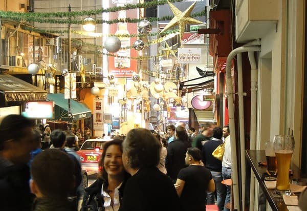 Lan Kwai Fong nightlife Photo 2