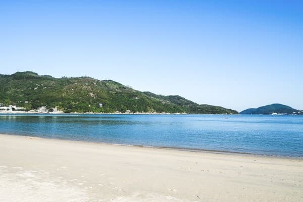 Lamma Island family trail & seafood