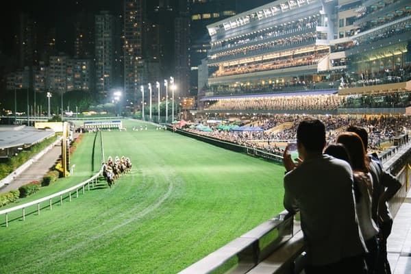 Happy Valley Racecourse night races Photo 1