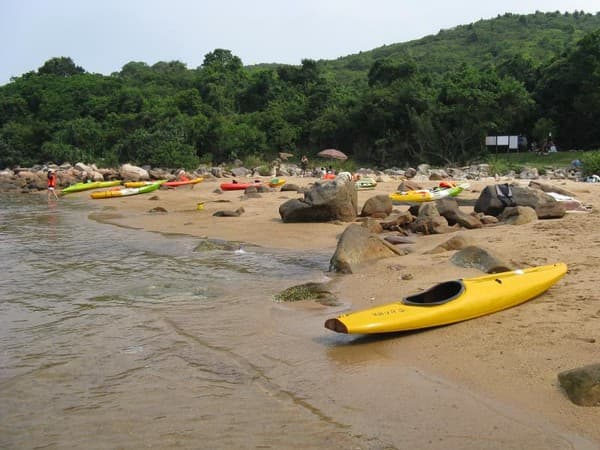 Hoi Ha Wan Marine Park kayaking