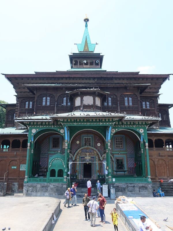 Khanqah-e-Moula (Shah-e-Hamdan) visit Photo 3