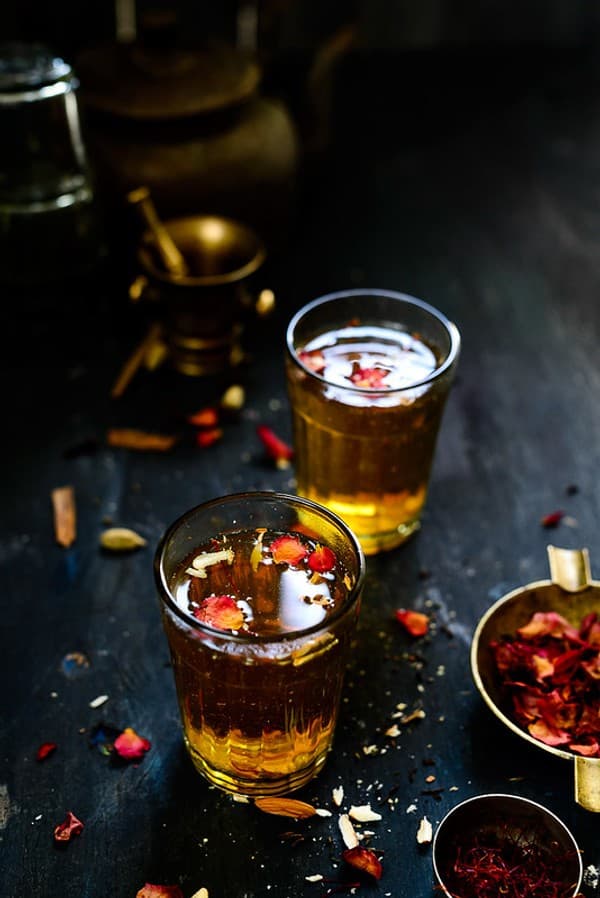 Sip Kashmiri Kahwa and Noon Chai with local breads Photo 1