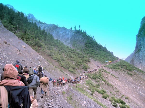 Amarnath Cave pilgrimage (seasonal Jul–Aug) Photo 2