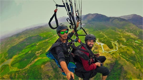 Vagamon paragliding and meadows walk Photo 2