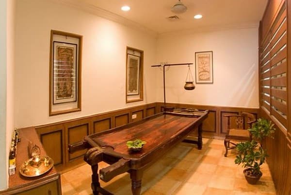 Traditional Ayurveda massage and wellness retreat Photo 2