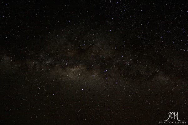 Stargazing on a remote sandbank Photo 2
