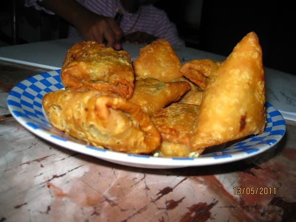 Hedhikaa (short-eats) tasting tour Photo 3