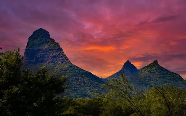 "The Pitons" Mauritius *