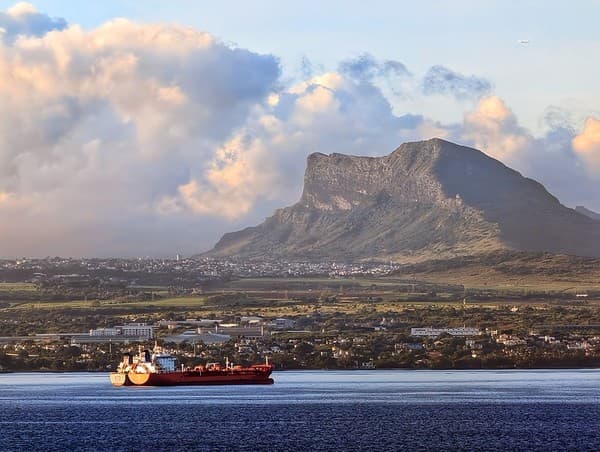 Corps de Garde Mt. (Mauritius)